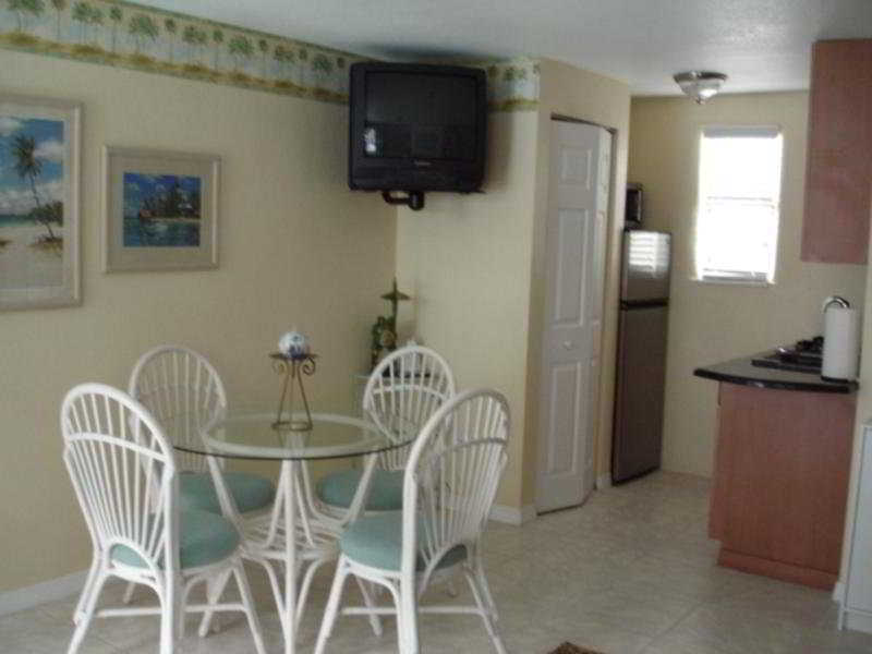Camelot Beach Suites 클리어워터 비치 외부 사진
